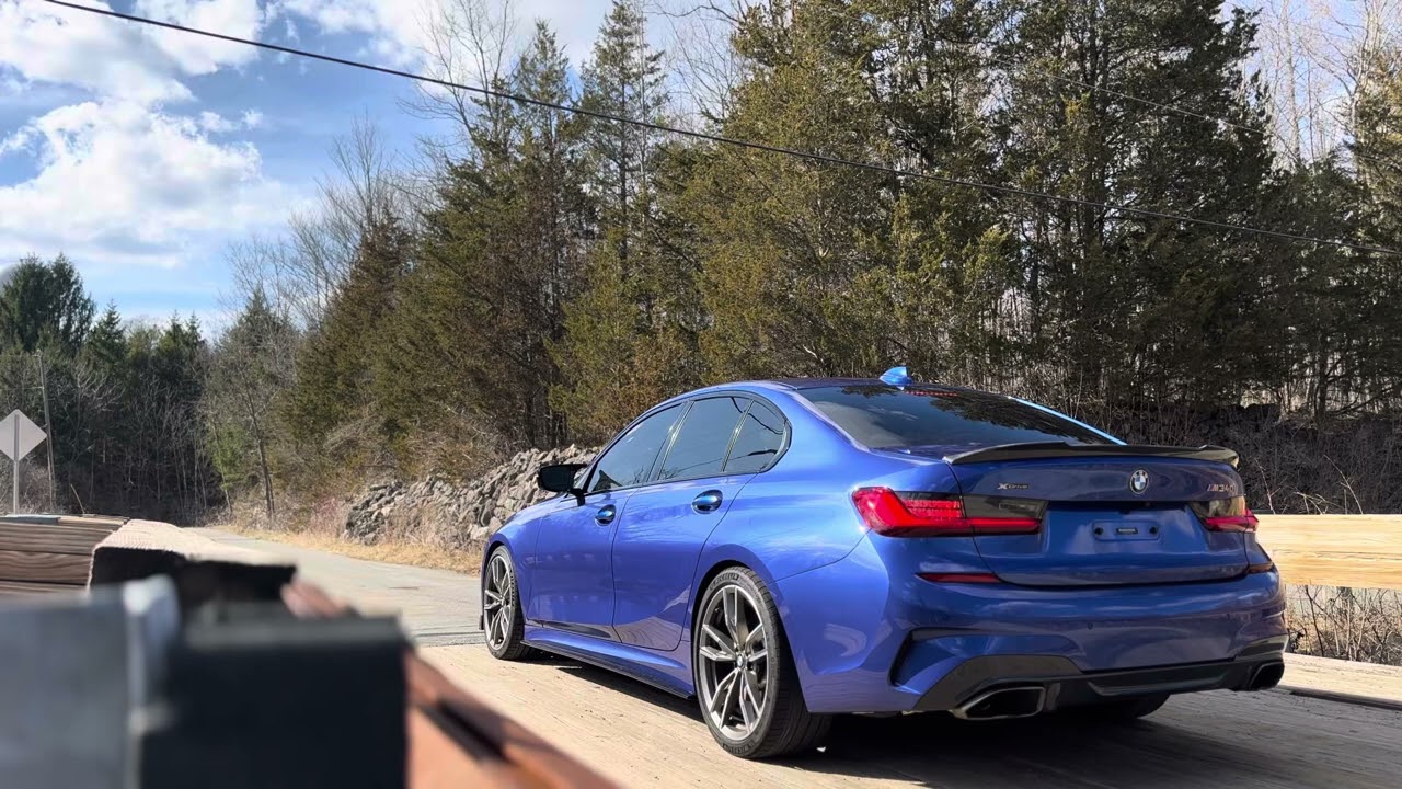 2021 BMW m340i AA catted downpipe exhaust sounds and revs 