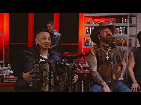 Esta Lloviendo - La Firma Ft Siggno (Sesiones En Vivo)