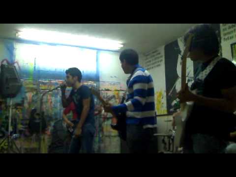 The Cookies and Cream - Barely Legal