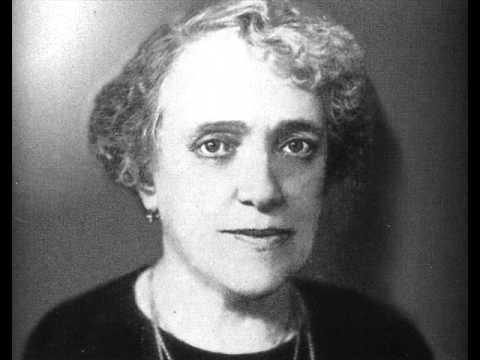 Yelena Bekman-Shcherbina plays Scriabin's Prelude opus 15 No. 1