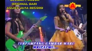 Download lagu Vivi Artika - Konco Mesra  mp3