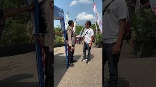 Download lagu Dikiranya lagi nyarekan #komedisundalucu #funny #lucu #komedisunda mp3