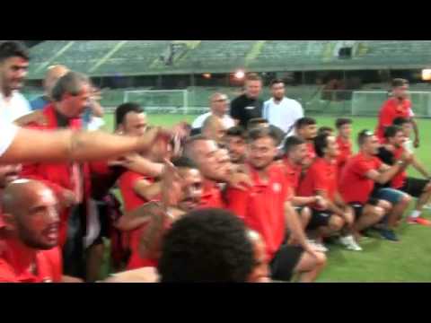 Bari-Foggia 1-2 - La festa post derby - In 2.000 allo Zaccheria