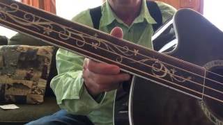 Video thumbnail for Michael Kelly Dragon Fly 4 String Fretless Bass Guitar Full Review 196 by James Boren