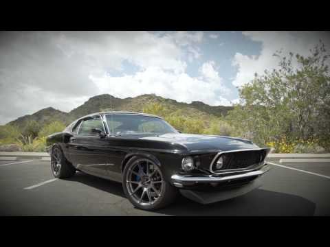 PRO TOURING GARAGE / Baer Brakes Hal's Mustang
