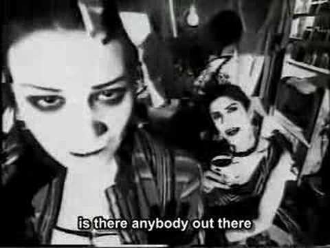 Shakespears Sister !!! Hello (Turn Your Radio On), lyrics