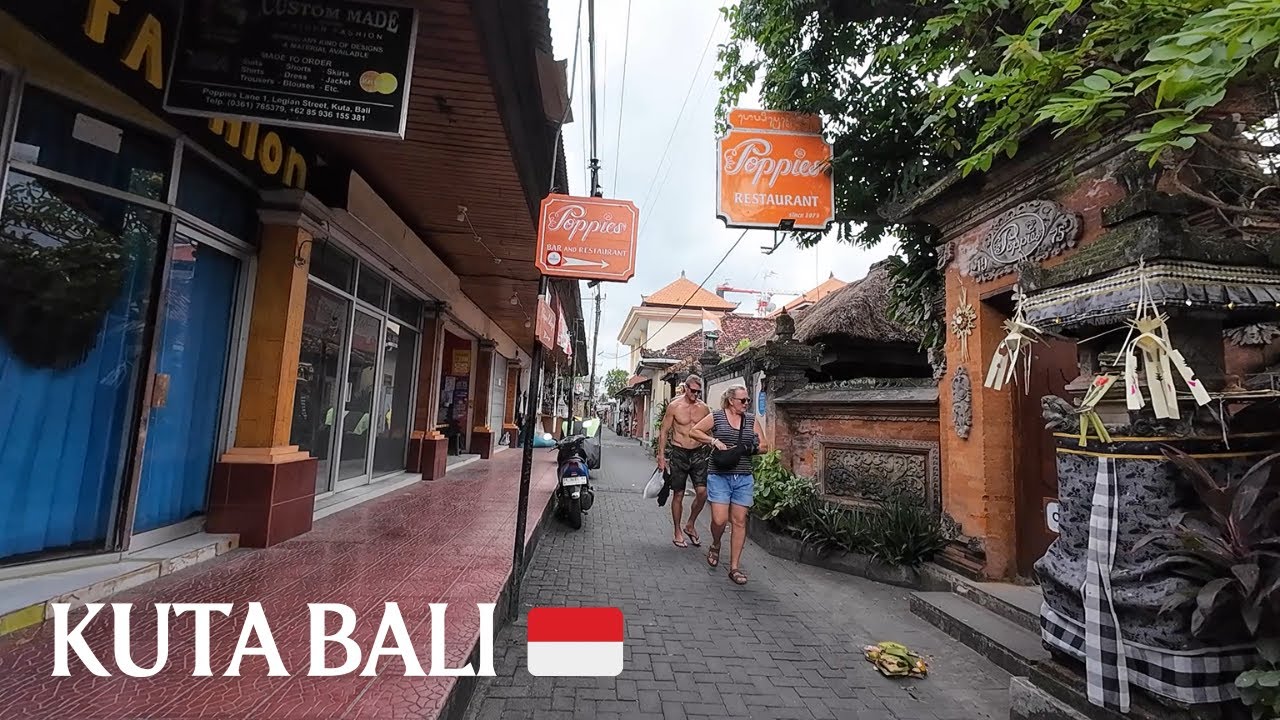 Immerse yourself into walking tour of Poppies Lane I.