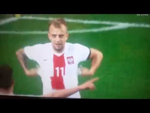 K.Grosicki with Pray for Paris shirt RESPECT!