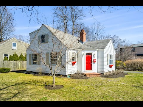 2 Phillips Street, Marblehead, MA