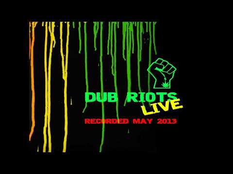 Dub Riots & Electroja ft. Nek & iCy - Rota tous (Dub Riots live may13)
