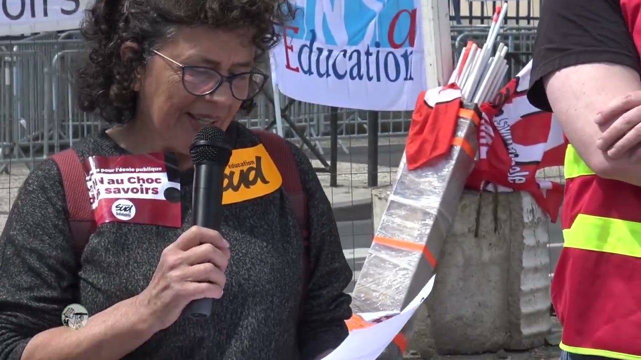 Le choc des savoirs : mobilisation au Puy-en-Velay