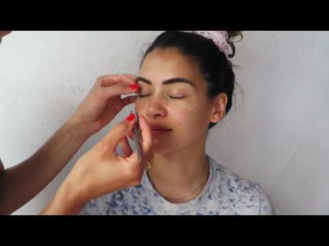 The Beautyhero Journal: MagicStripes Eyelid Lifting Video Tutorial