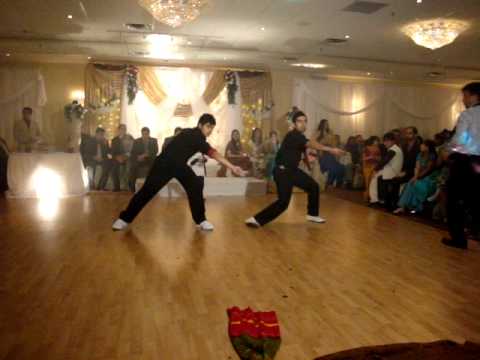 greatest mehndi dance ever!