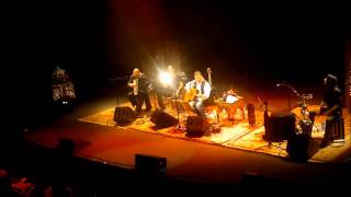 RevolveR  - Quiero aire - Teatro Arriaga 2011.wmv