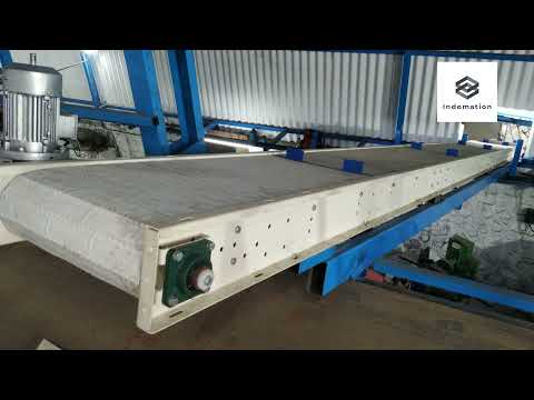 Incline Crate Loading Conveyor - Indomation Conveyor Systems & Belts, Pune
