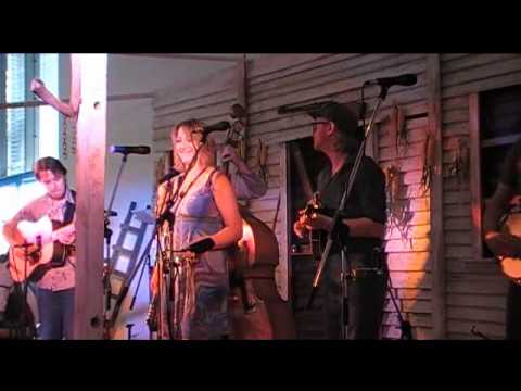 Covered Grass - "FISH" - Berkenrother Bluegrass Night 2011