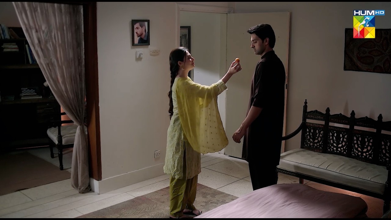 Nazneen Shariq Ko Kis Khushi Mein Mithai Khila Rahi Hai..? 🤔#sunitamarshal #aliabbas #deewar