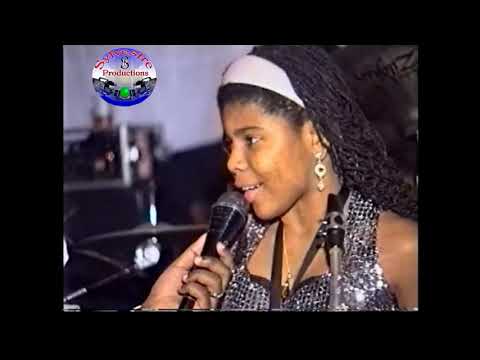 Skah Shah de Cubano et MAMINA Au SAX Selman 16 Zan an Gadé bon Retro.