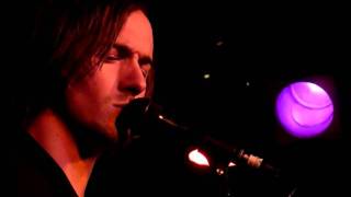 Ian Mouser:  LIVE at the Ash St Saloon, PDX, Oct 2010 (2 of 6)