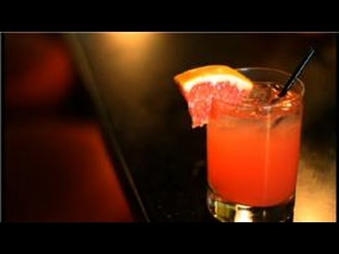 Cocktail Lounge Recipes : How to Make a Seabreeze Drink