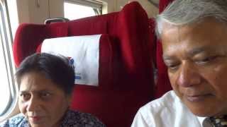 preview picture of video 'Aruna & Hari Sharma with Feng & EverPharma Colleague in 1st Class Coach  G65 to Handan, Sep 10, 2013'