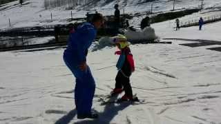 preview picture of video 'Una in the Beaver Creek Mogul Mice ski lesson'
