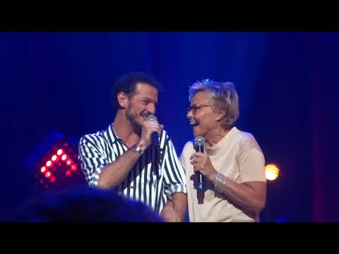 Muriel Robin et Vincent Dedienne, "Le boomerang", concert Urgence Tchétchénie, Le Palace déc. 2017