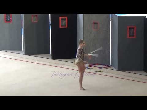 Valérie ROMENSKI massues - 2022 Revue d'effectifs à Thiais (novembre)