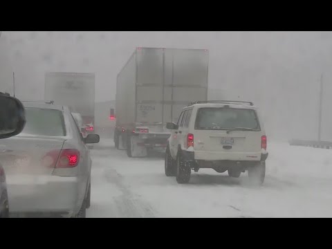 High winds buffet I-84 in Gorge; more snow on the way