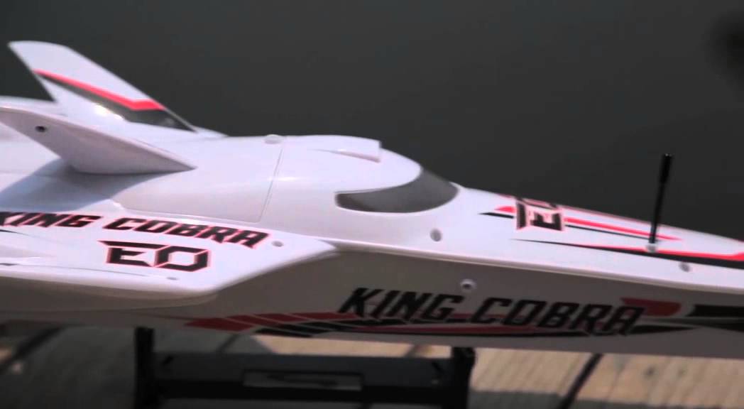 RC loď King Cobra