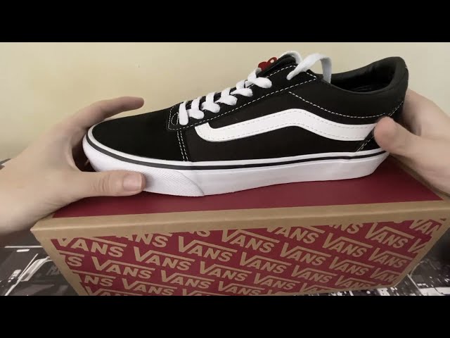 Vídeo relacionado con Vans Ward, Zapatillas Unisex niños, Black and White, 39 EU