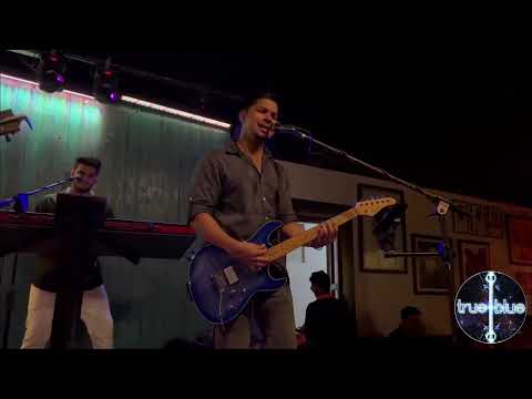 True Blue Goa - Sunday Morning (LIVE Cover)