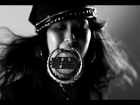 Mad Soul Child - V.I.P Girl