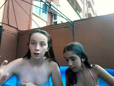 Segunda parte retos na piscina com minha prima Ariadna            