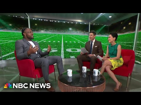 NFL star Kayvon Thibodeaux teaches financial literacy to student athletes