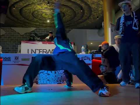 Bboy freestyle session TOP16 STARBOYZ vs freedom flavor