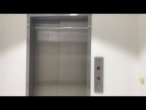 First Dover! Dover mod. Schindler hydraulic lift @ Mt Ommaney Centre, QLD