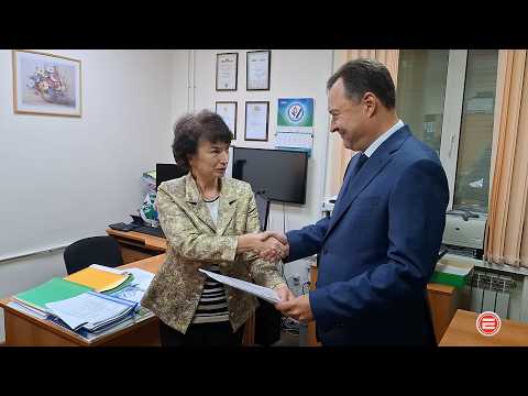 В Ревде Александр Серебренников получил удостоверение кандидата в депутаты Свердловской области