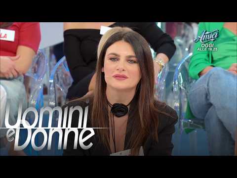 Uomini e Donne, Trono Over - I commenti di Gloria sulla frequentazione con Paolo