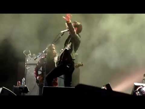 download lagu mp3 mp4 Download Arctic Monkeys I Bet You Look Good On Live Lowlands Mp3, download lagu Download Arctic Monkeys I Bet You Look Good On Live Lowlands Mp3 gratis, unduh video klip Download Arctic Monkeys I Bet You Look Good On Live Lowlands Mp3