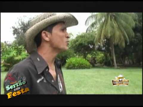 Banda Valeu Boi - Amor de Mulher Gado (Program Sertão em Festa 24/2015)