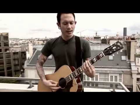 Built To Fall Acoustic In Paris | Matthew Kiichi Heafy