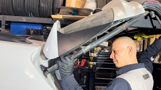 2021-2026 Toyota Sienna Hatch Support Strut Motor Removal, Testing And Installation Instructions