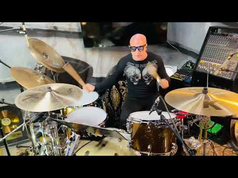Kenny Aronoff recording w/ Big Ol' Nasty Getdown  -These became the drums for Wrong Side of the Law