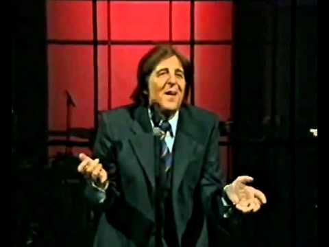 Giorgio Gaber - Il Conformista - Live [SUB ENG]