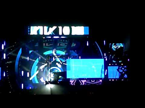 Madonna introduces Avicii, Ultra 2012 - Girl Gone Wild