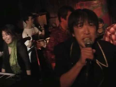 It's A Man's Man's Man's World - The Houserockers of Yokohama