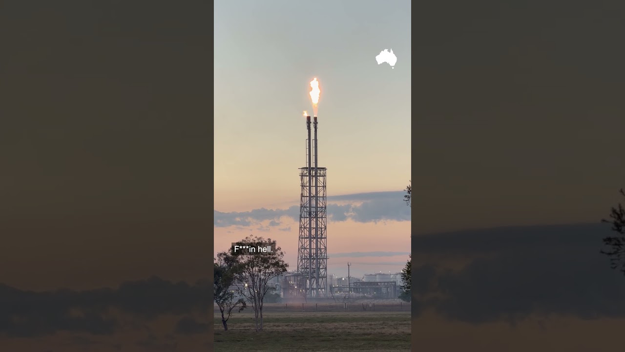 'Big fire': Classic Aussies react to huge refinery blaze