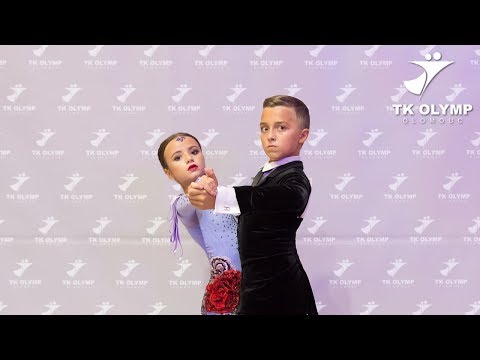 132 .  HRUŠKA - LÁTALOVÁ/ Samba/ MČR Družstva 25.11.2018/ LAT-B/ Junior/ 1.kolo