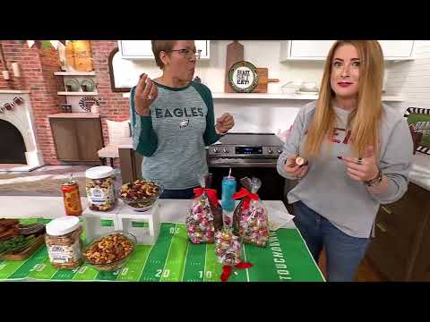 Lindt 100pc Valentines Day Lindor Truffles In (2)Gift Bags on QVC